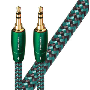 AUDIOQUEST EVERG0.6M  Evergreen .6M 3.5mm M to 3.5mm M. Solid Long Grain Copper. GoldPlated/coldwelded termination Foamed-Polyethylene dielectric Metal layer noise d