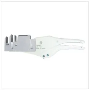 Buy Inaba Duct Cutter For Trunking 77 And 100 Mm VD-2100 Front View