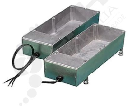 CRH Condensate Evap Pan Crh-660 CRH-660 | Defrost Heater Tape 1 Buy CRH Condensate Evap Pan Crh-660 CRH-660 Front View