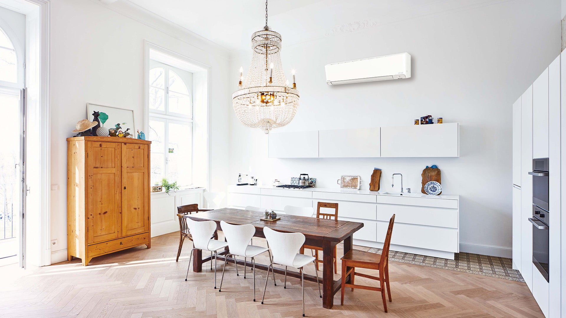 Daikin Alira Indoor FTXM46W Daikin Alira Indoor Indoor Unit FTXM46W - Lifestyle View, Hastings