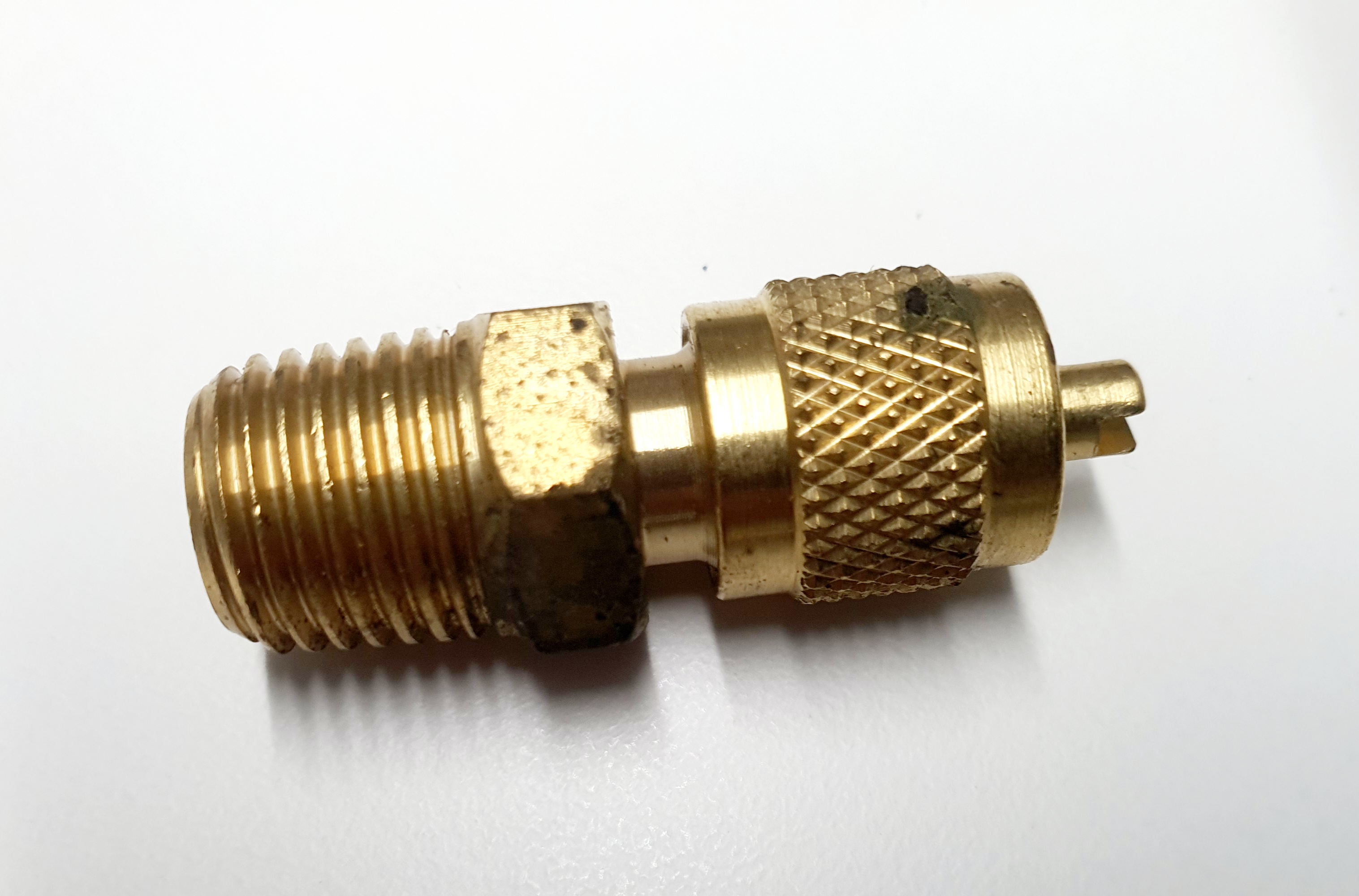 Champ Air Refrigeration ACCESS VALVE 1/4MPT . 1 Buy Champ Air Refrigeration ACCESS VALVE 1/4MPT . T0326 - Couplers And Service Valves Online NZ Depot 1