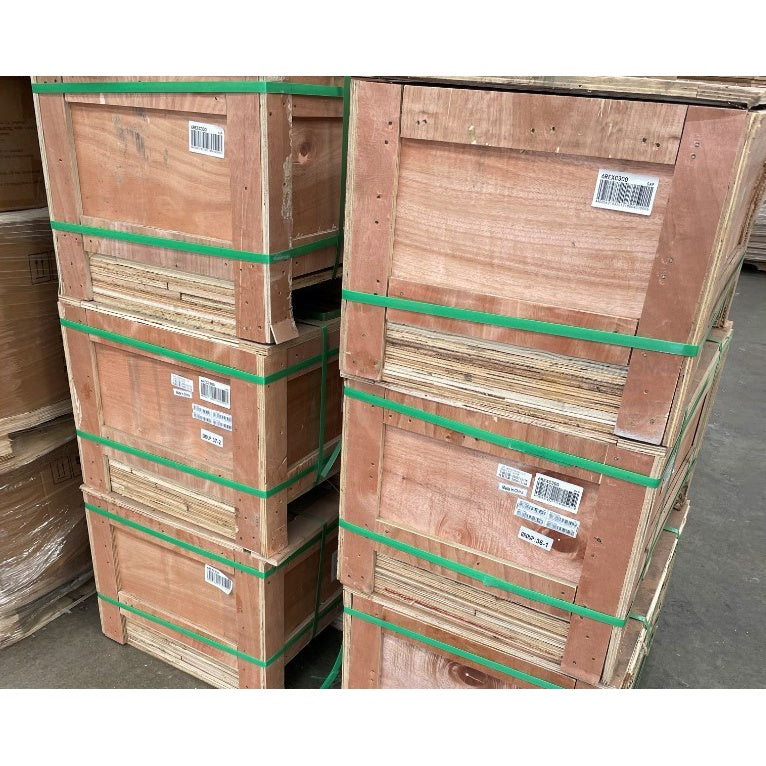 Narada 6REXC-300 6V 300Ah Ultra Lead Carbon Deep Cycle Solar Battery (side profile) Narada 6REXC-300 6V 300Ah - BTN-6V300 side profile | NZ Depot