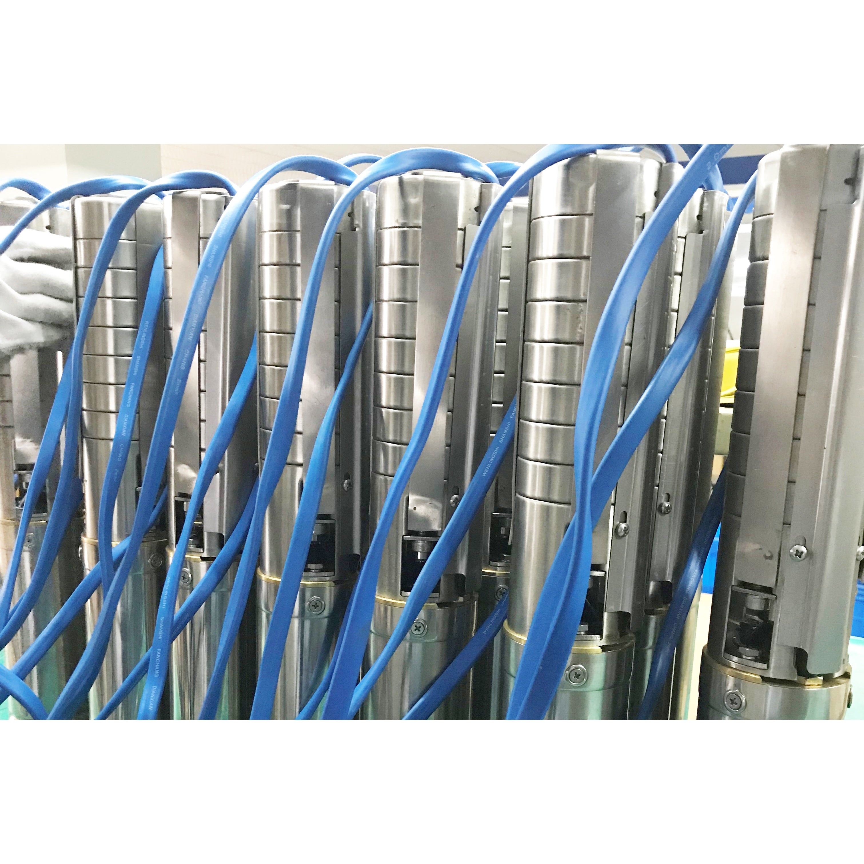 Submersible Solar Power Pump System 750W Solar Pump (detail view) Submersible Solar Power Pump - SL-PUMP750WCB detail view | NZ Depot