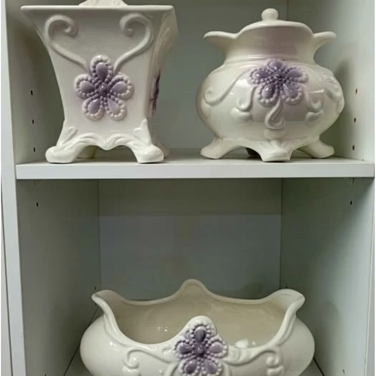 Stylish ceramic home white decorative bowl and vase 1 Buy Stylish ceramic home white decorative bowl and vase Online - Homeware Clearance Sale - - 1 - NZ Depot Delivery